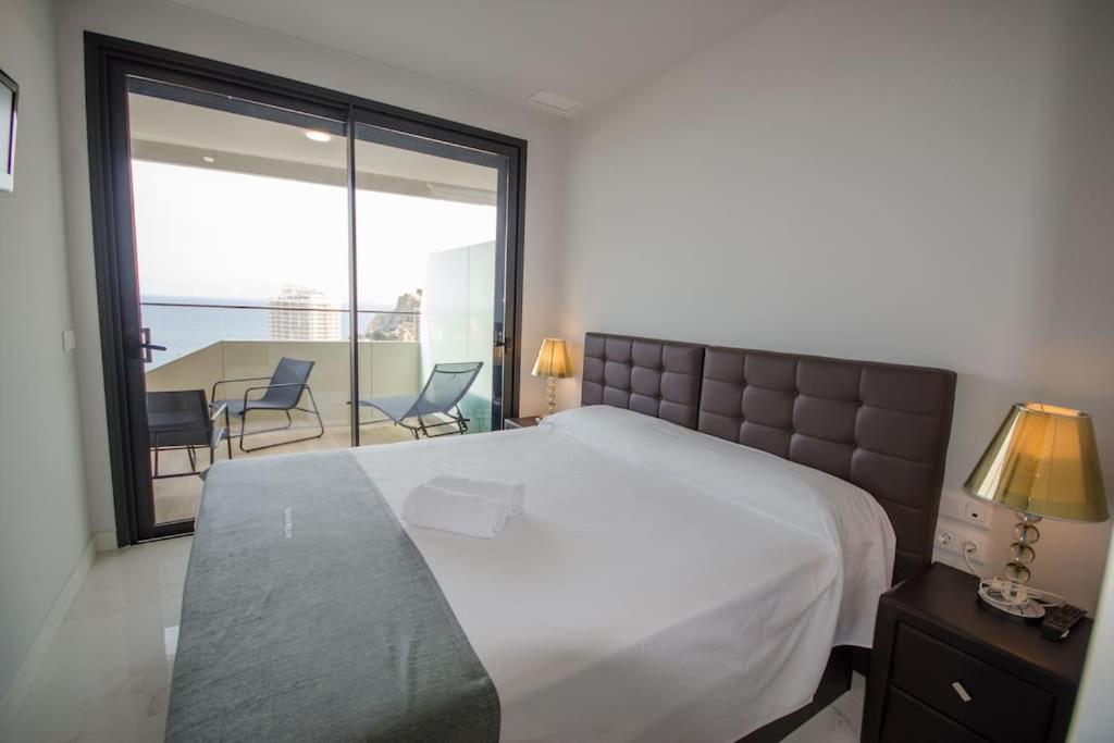 Beach Apartment *